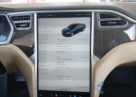 2013 Tesla Model S Performance z USA, uszkodzony, nr VIN 5YJSA1CP5DFP13200